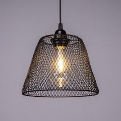 Metal mesh lampshade pendant light