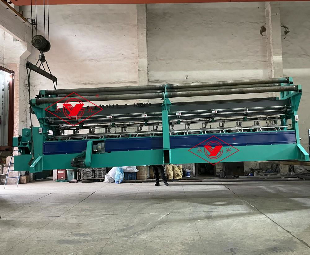 Anti hail net warp knitting machine to Yemen 2