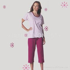 Ladies pyjamas made of 100% cotton