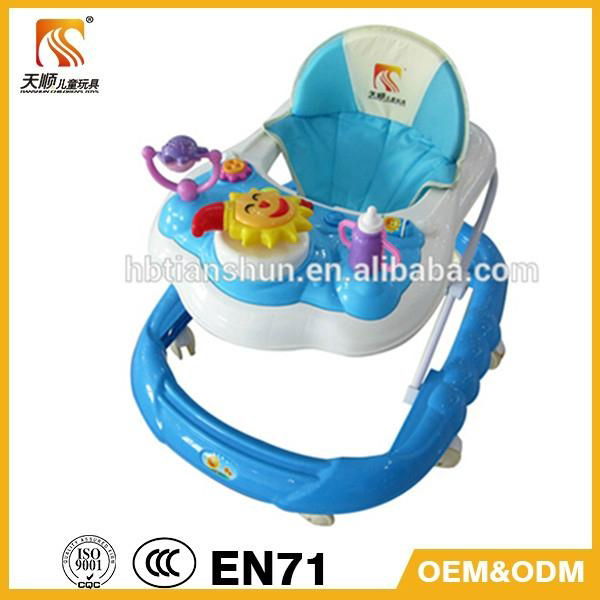 2014 new good quality plastic baby walker with multifunctiona 2