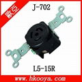 NEMA L5-15R Locking Connector 1