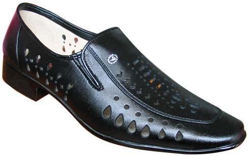 2011年夏季最新款男涼鞋廠家批發超低價格！ 5