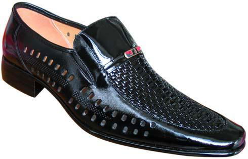 2011年夏季最新款男涼鞋廠家批發超低價格！