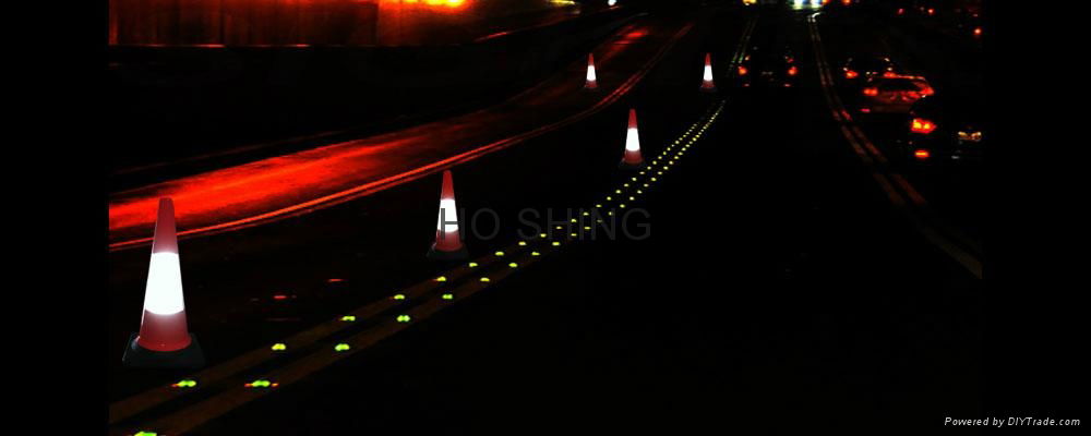 TRAFFIC CONE 2