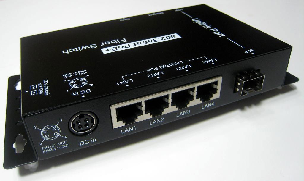 四埠IEEE802.3af/at + 1Combo(网路+光纤)乙太网路PoE光纤交换器 2