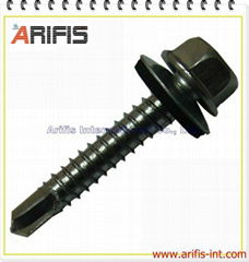 Captive screw