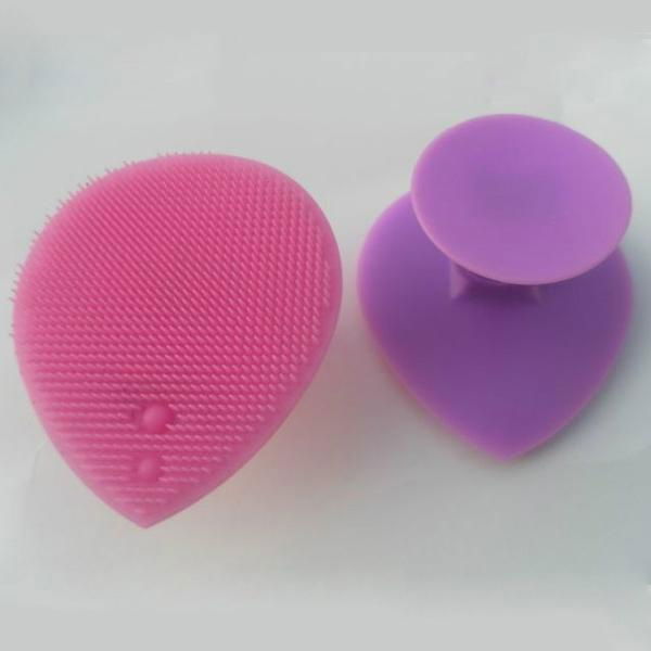 Factory Price Heart-Shape Silicone Face Brush 2