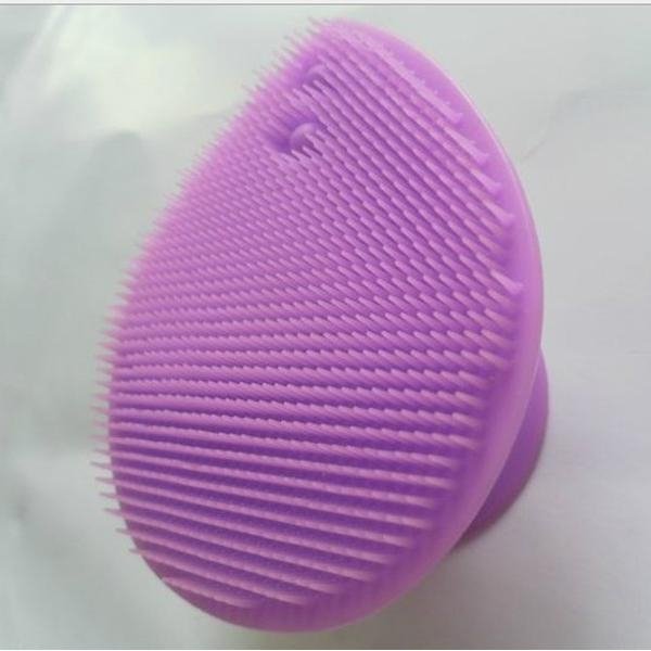 Factory Price Heart-Shape Silicone Face Brush 3