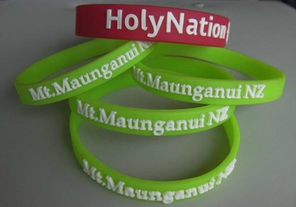 Silicone Personalized Wristbands 4