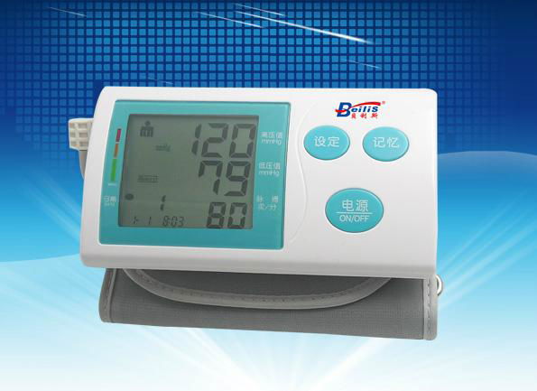 digital blood pressure meter 