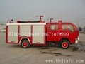 东风小霸王2吨水罐消防车