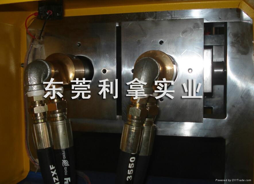 Small rubber heating oil mill 4