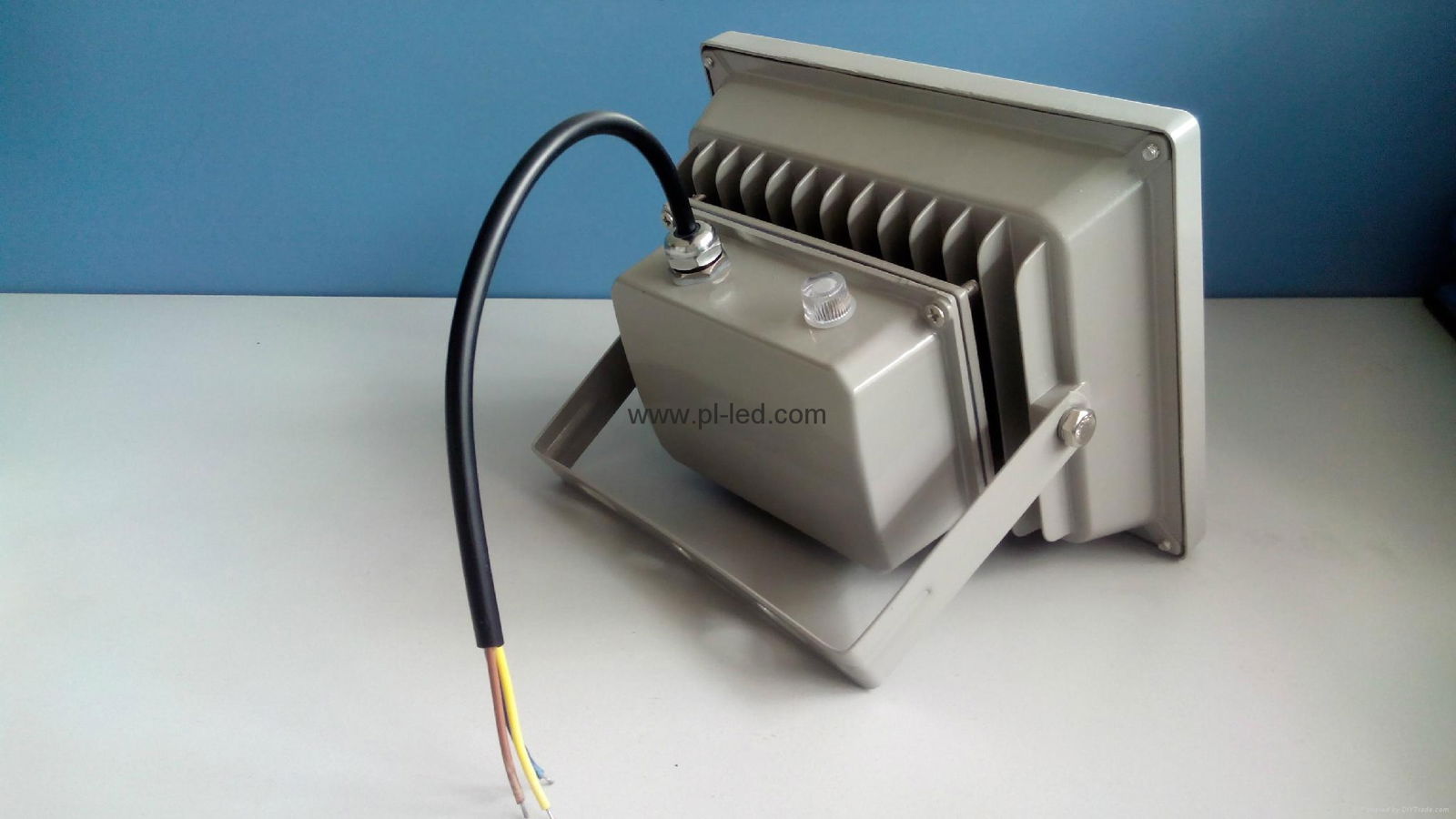 led flood lamp light sensor build-in Fully Automatic for hotel outside building  3