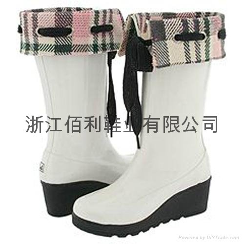 slipsole rain boots