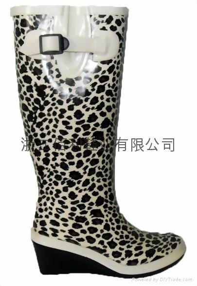 slipsole rain boots 3