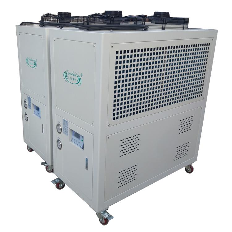 風冷渦旋式冷水機 5