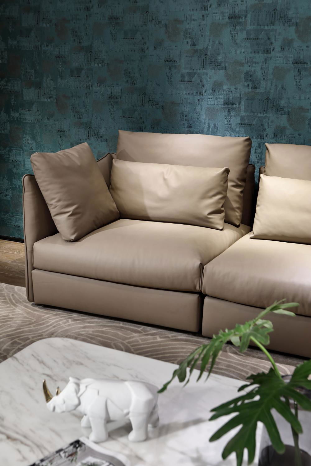 Elsa Modern sofa 4