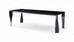 MODERN DINING TABLE