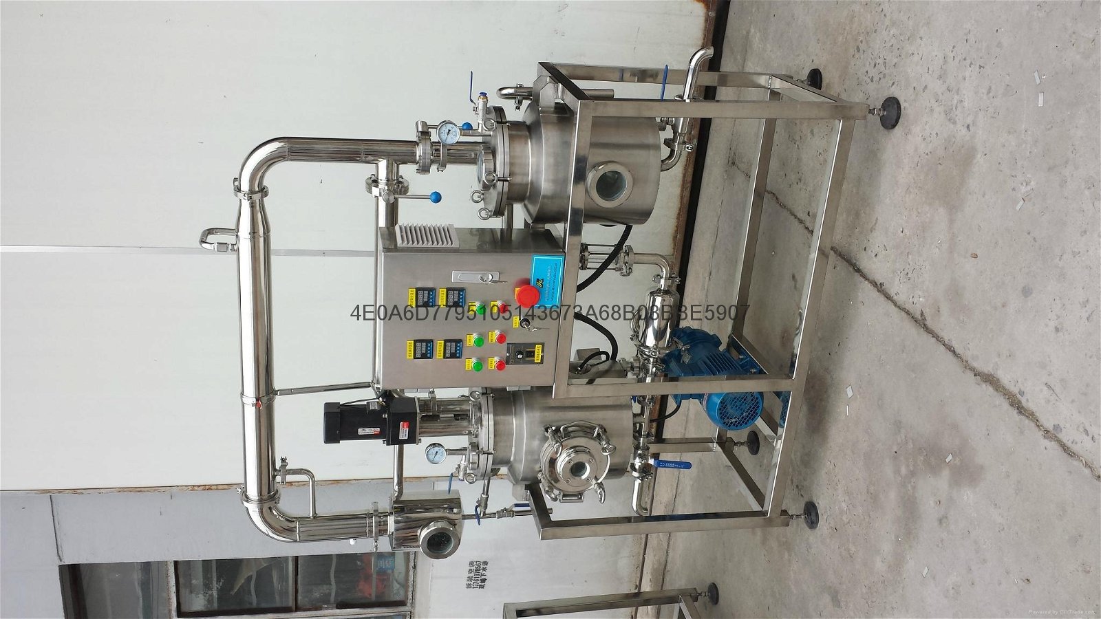multifunctional  extraction and concentration equipment 3