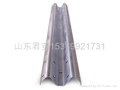 波形护栏 2