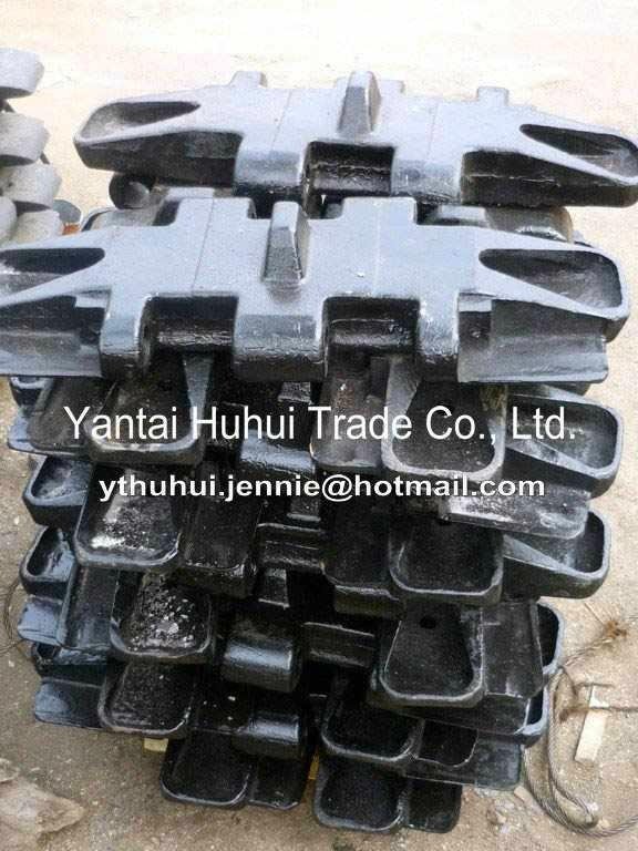 HITACHI KH300 Crawler Crane Track Pad 2