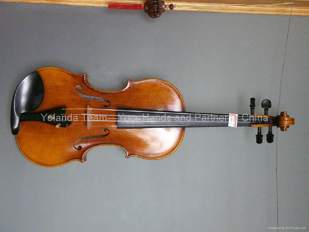 SOLO VIOLIN