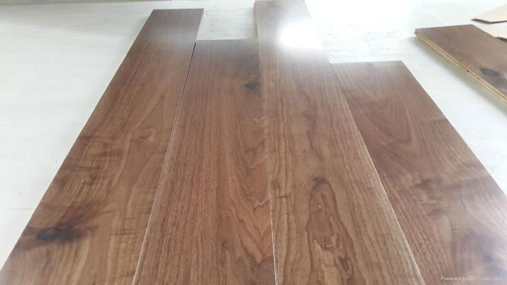 Engineered wood flooring