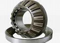 Tapered roller Bearing 32211 J