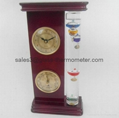 Weather Station (Thermometer, Hygrometer, Barometer) with Aluminium Base