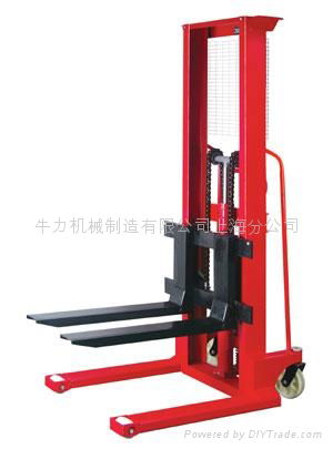 上海牛力机械CTY-A手动液压堆高车
