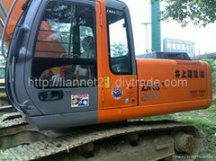 HITACHI ZAXIS200 挖掘机