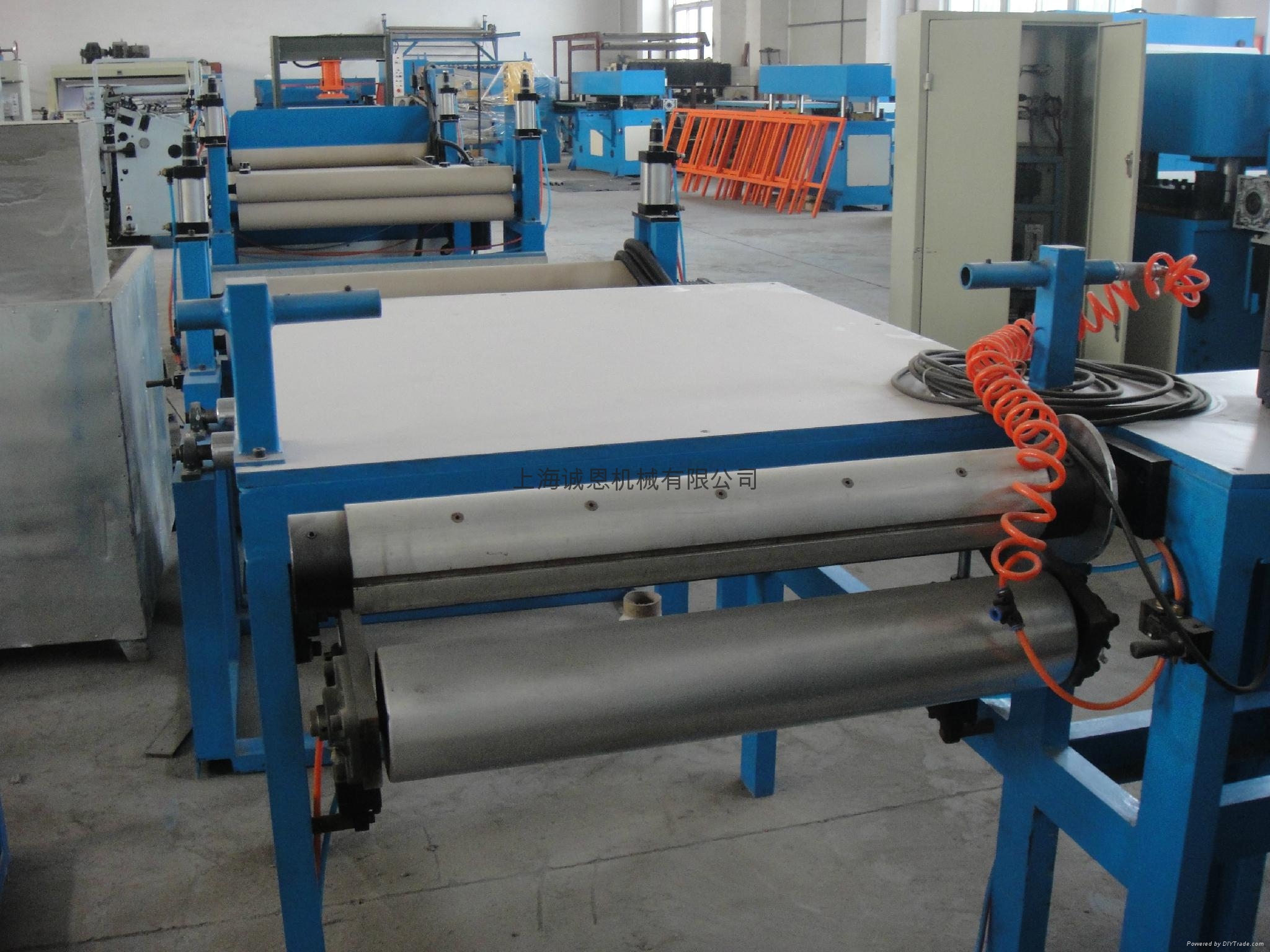 Industrial belt automatic cutting machine XCLP5100 (China