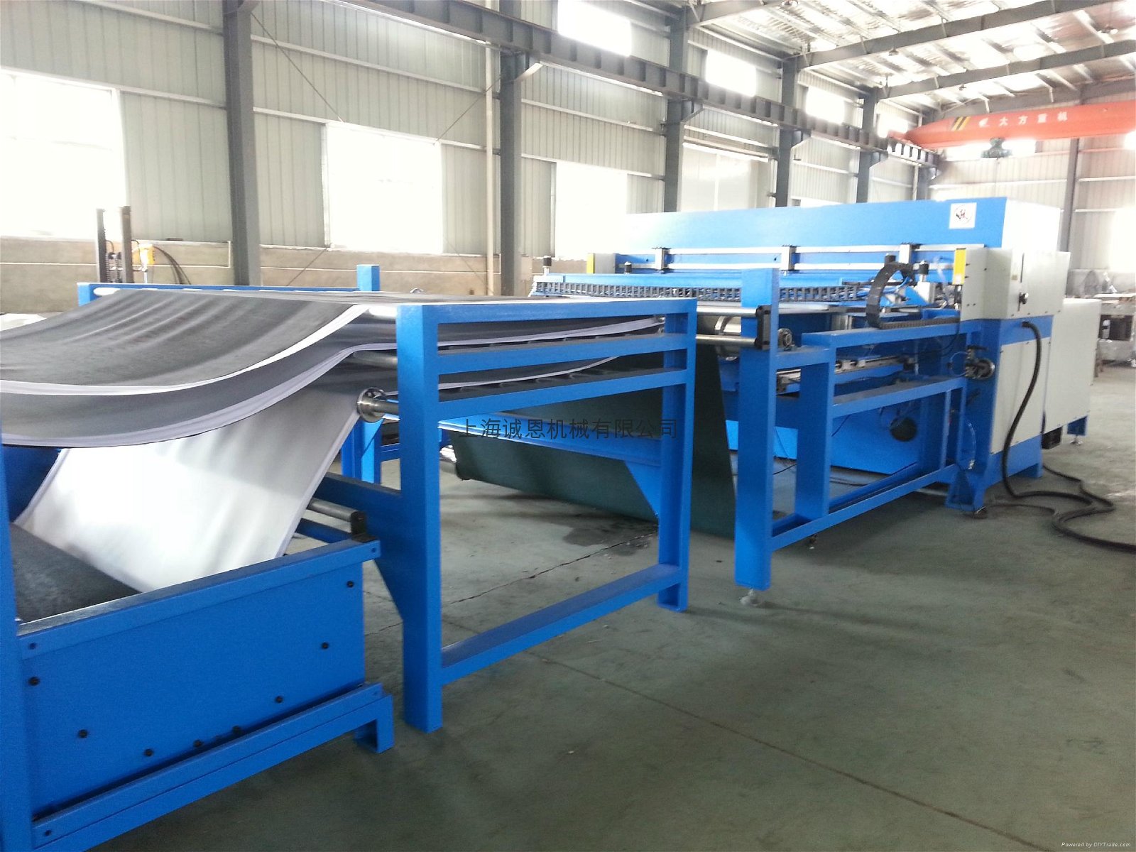conveyor belt type automatic NC precision four-post Hydraulic Cutting Machine 5