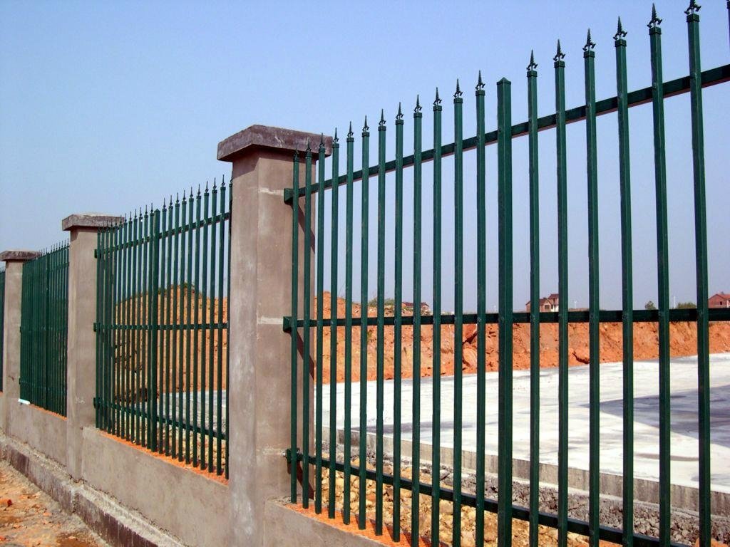 GD airport fence 2