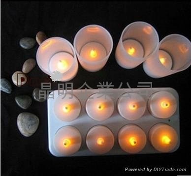 4 rechargeable candles 3
