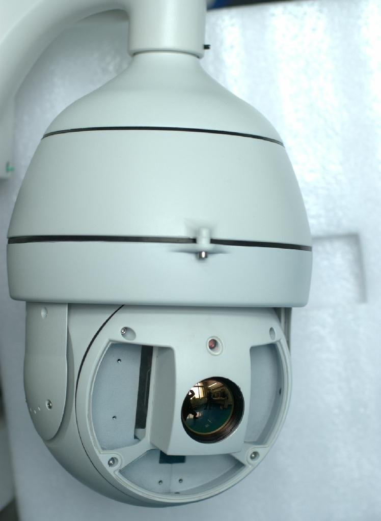 IPQ100網絡型雙視高速球形攝像機
