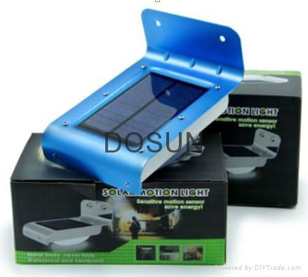 Solar Motion Sensor Lamp