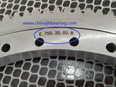 Slewing ball bearing E750.20.00.B with size 742.3x572x56mm with external teeth