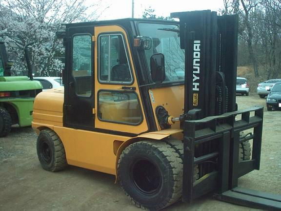 used forklifts 5