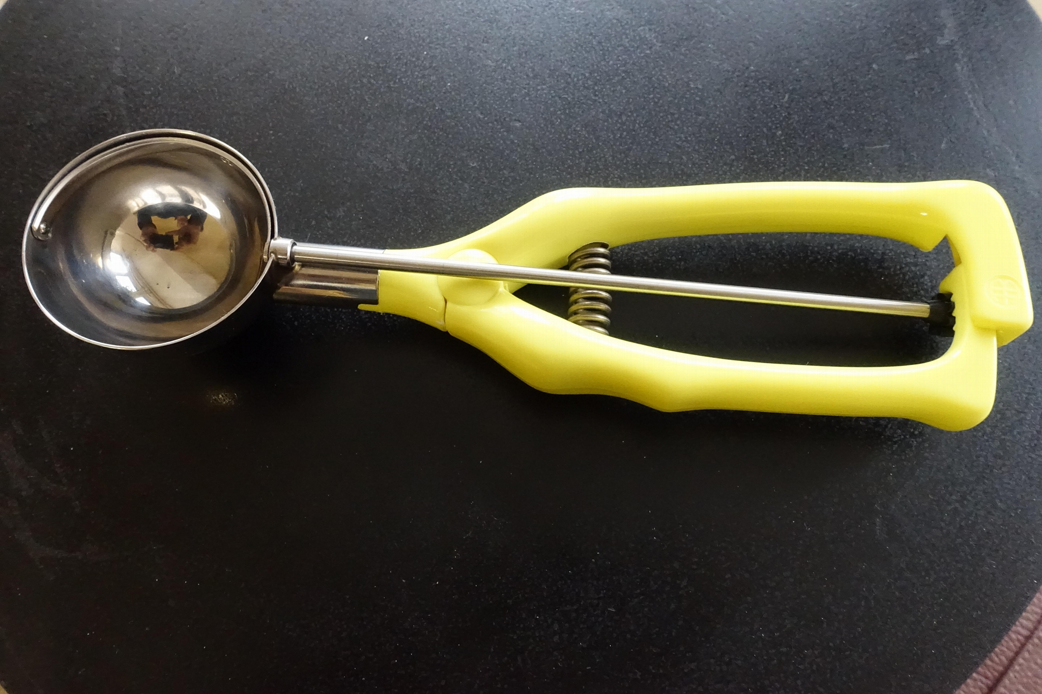 ice cream scoops Moonlight Brunner (China Trading Company) Food