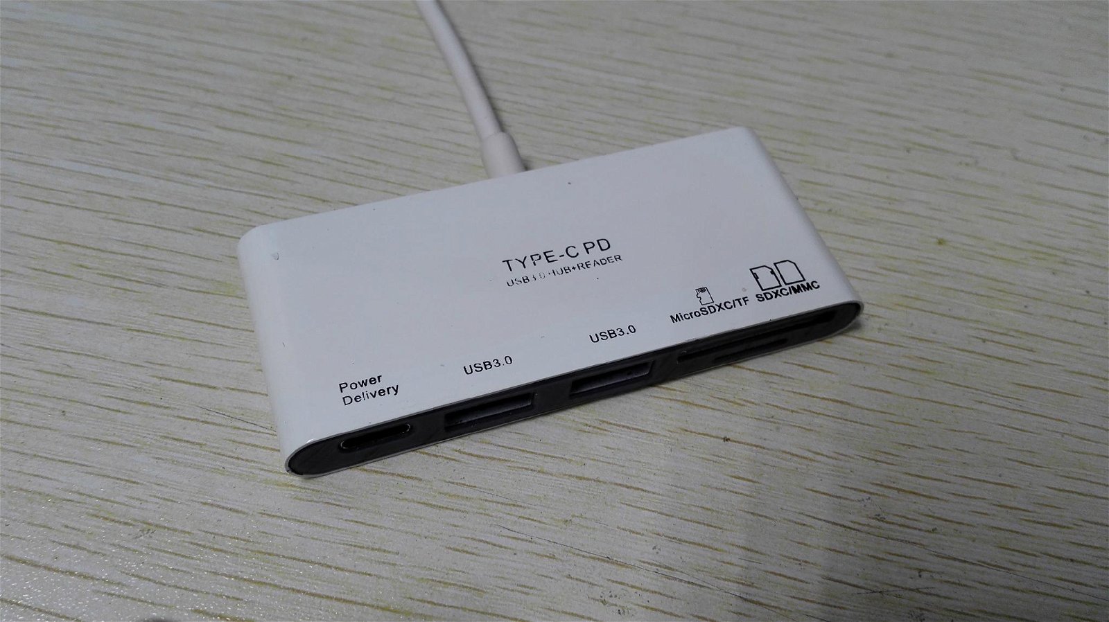 Ultra-mini TYPE-C USB3.0 hub card reader and power delivery 3