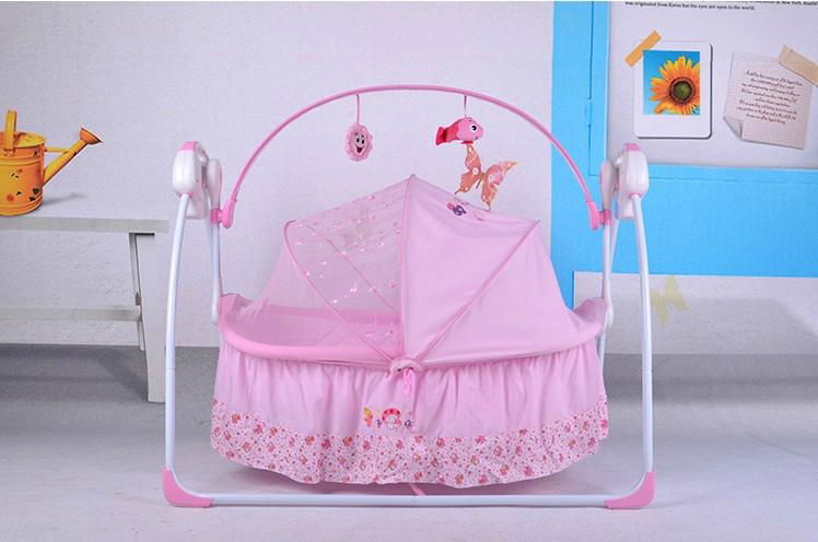 Baby sootuhing motions cradle 3