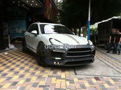 2011/12/13 Porsche Cayenne 958 to Lumma style frp bodykits carbon fiber hood