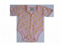 baby's romper