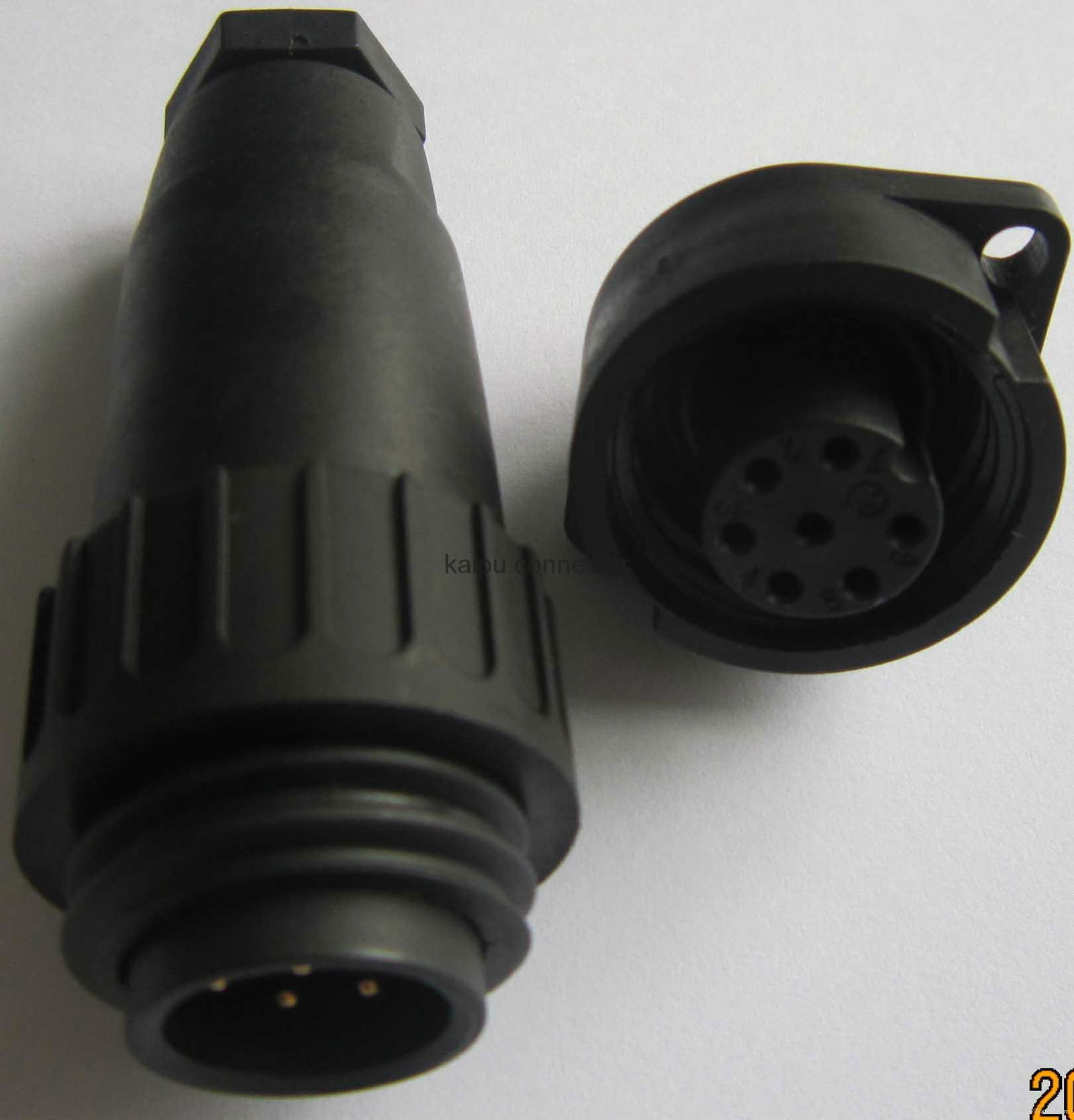 circular water proof connector UL proved 4