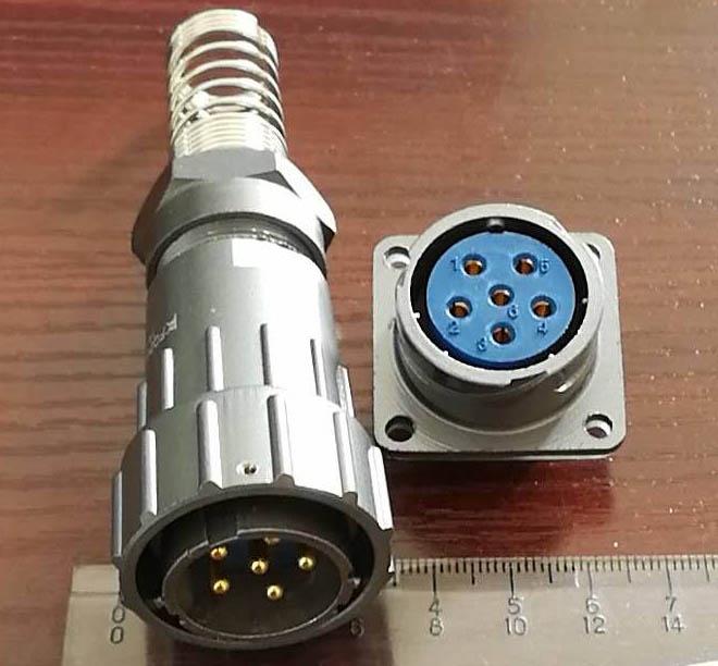 FQ24 series power  water proof connectors 4