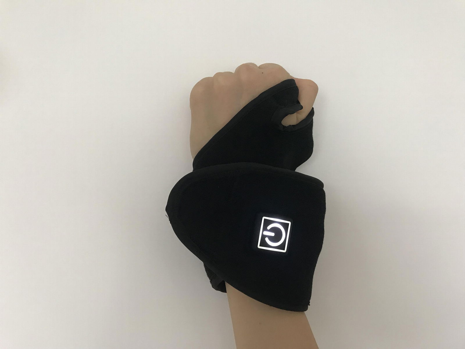 WRIST HEAT THERAPY WRAP 3