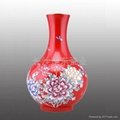 红瓷花瓶 1