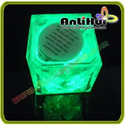 LED flashing ice cube 3