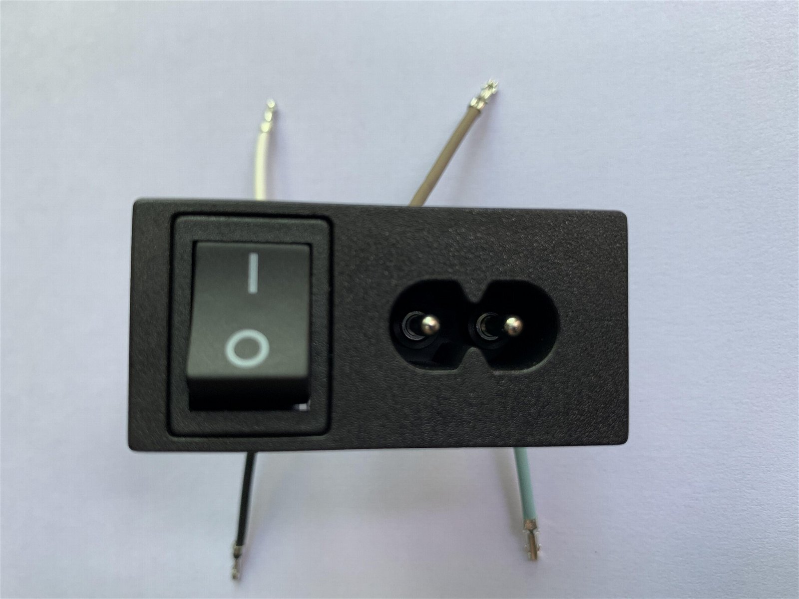 贝尔佳焊线插座 铆接电源插座 线束插座 1